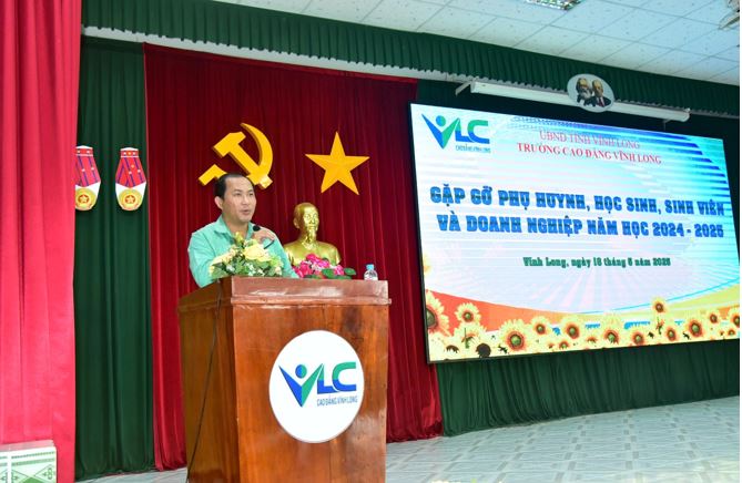 2. Cơ hội thực tập thực tế tại doanh nghiệp – Bệ phóng cho nghề nghiệp tương lai