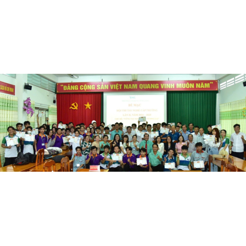 4. Rèn luyện bản lĩnh – Gắn kết thực tế nghề nghiệp